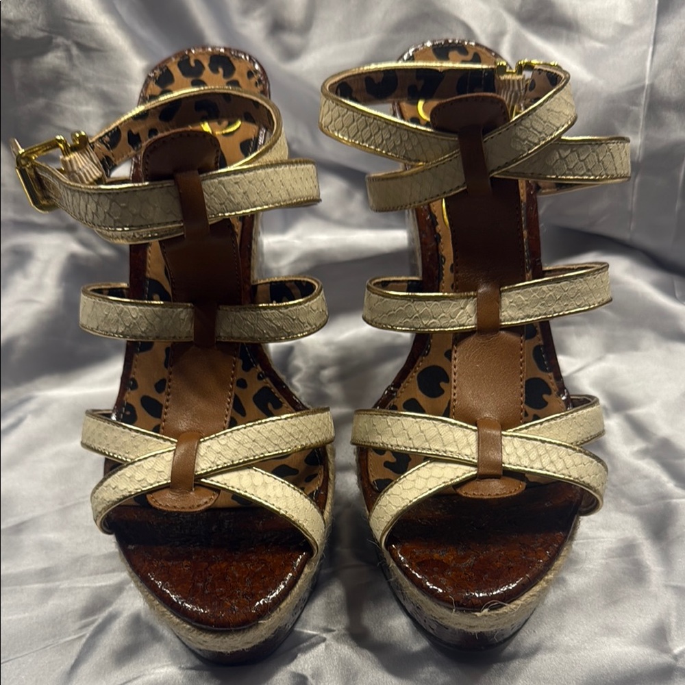 Jessica Simpson Cream and Brown Platform Sandals